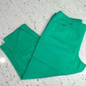 Great condition style and co Capri jeans